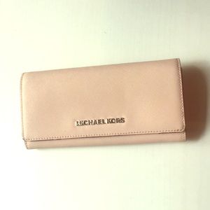 Michael Kors pink wallet